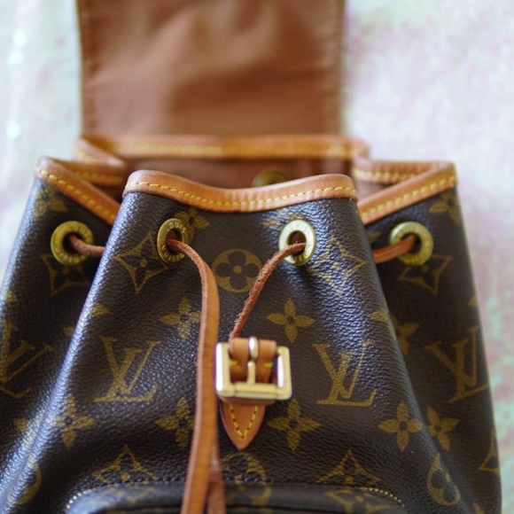 SOLD Louis Vuitton Monogram Mini Montsouris - Picture 7 of 12